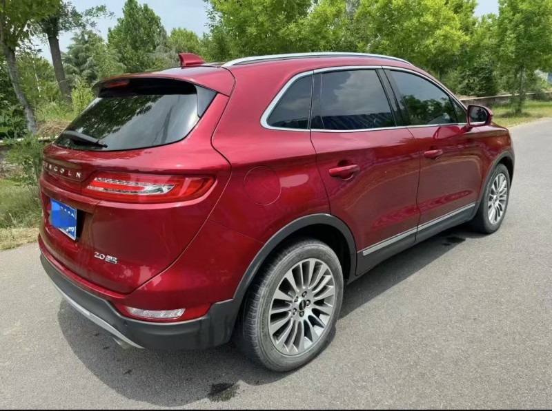 济宁15年林肯MKC8