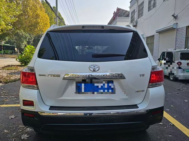 合肥13年丰田汉兰达9