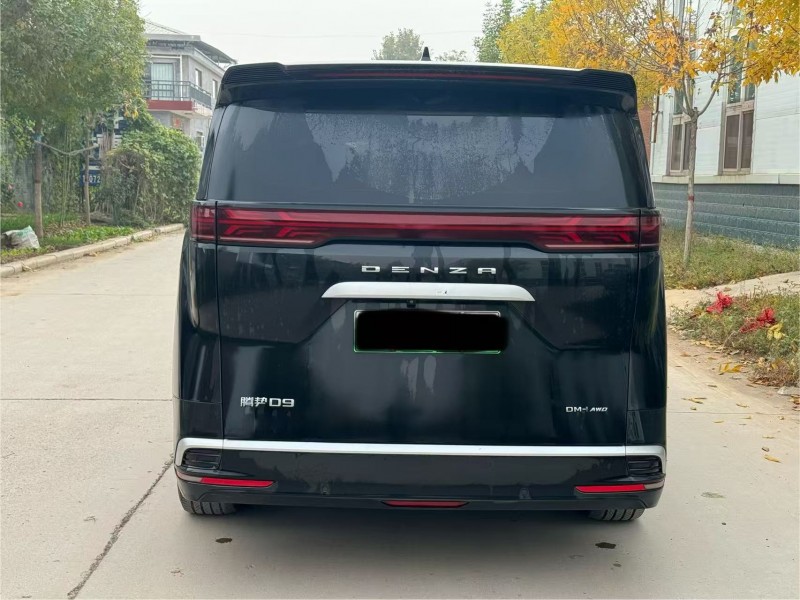 新乡23年腾势D98