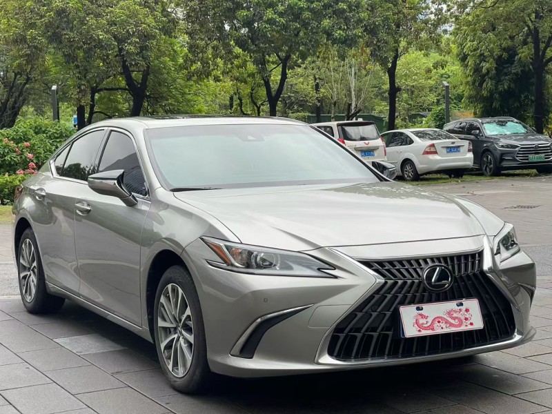 佛山23年雷克萨斯ES2