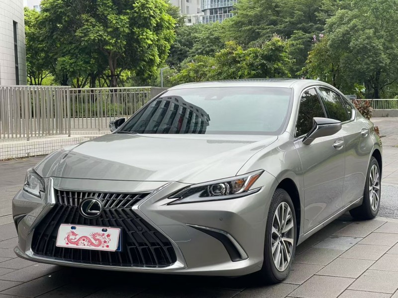 佛山23年雷克萨斯ES3