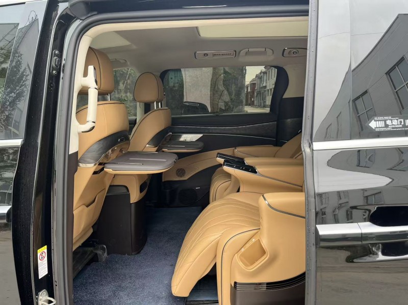 新乡24年腾势D96