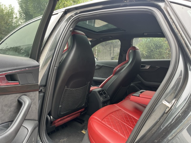 新乡19年奥迪S46