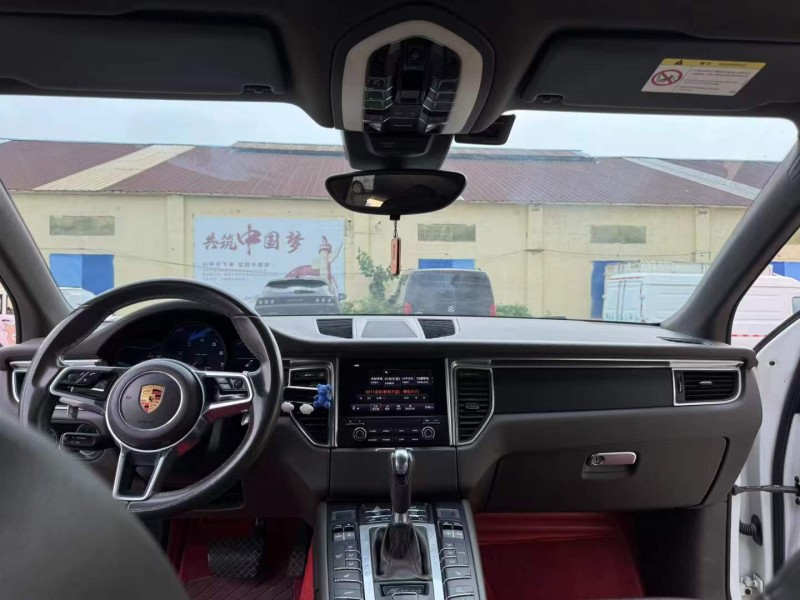 徐州18年保时捷Macan8