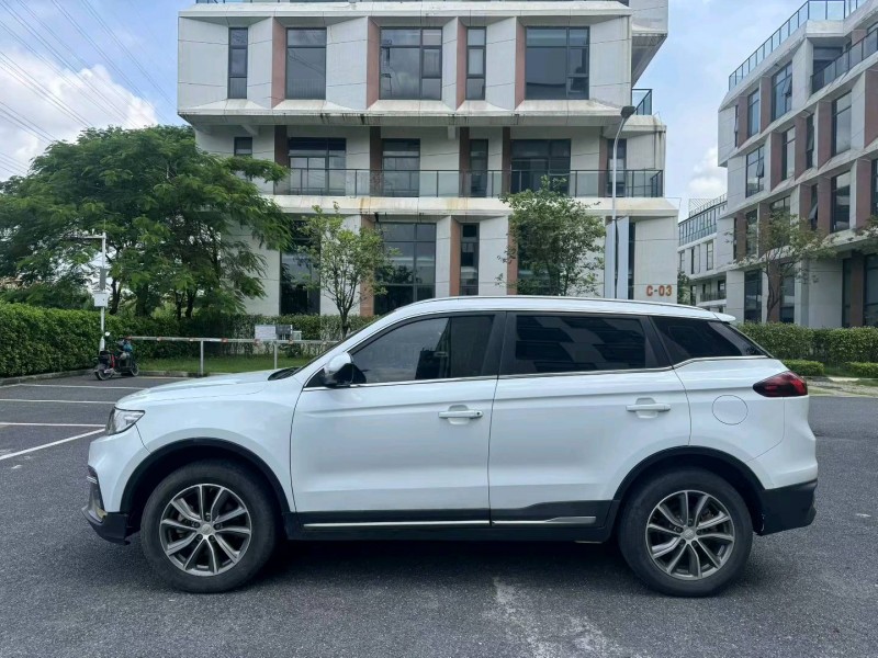 广州18年吉利博越6