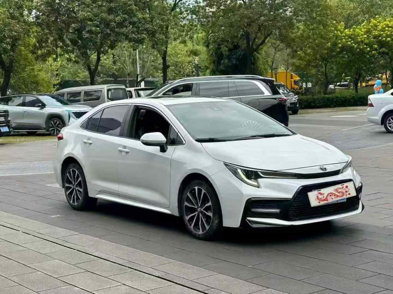 佛山21年丰田雷凌2