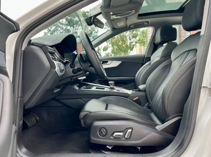 济宁24年奥迪A4L5