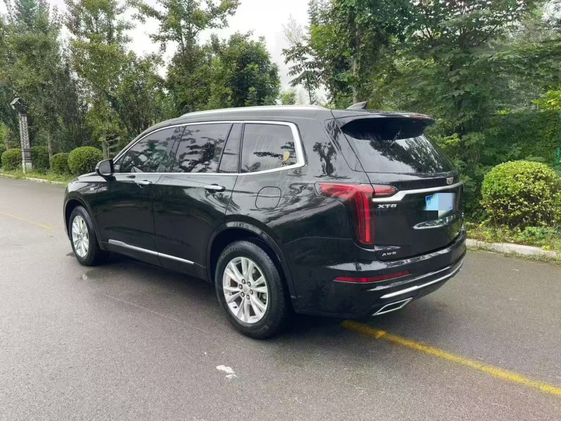 济宁20年凯迪拉克XT68