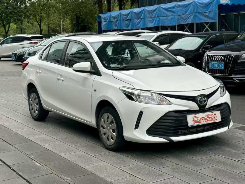 佛山19年丰田威驰2