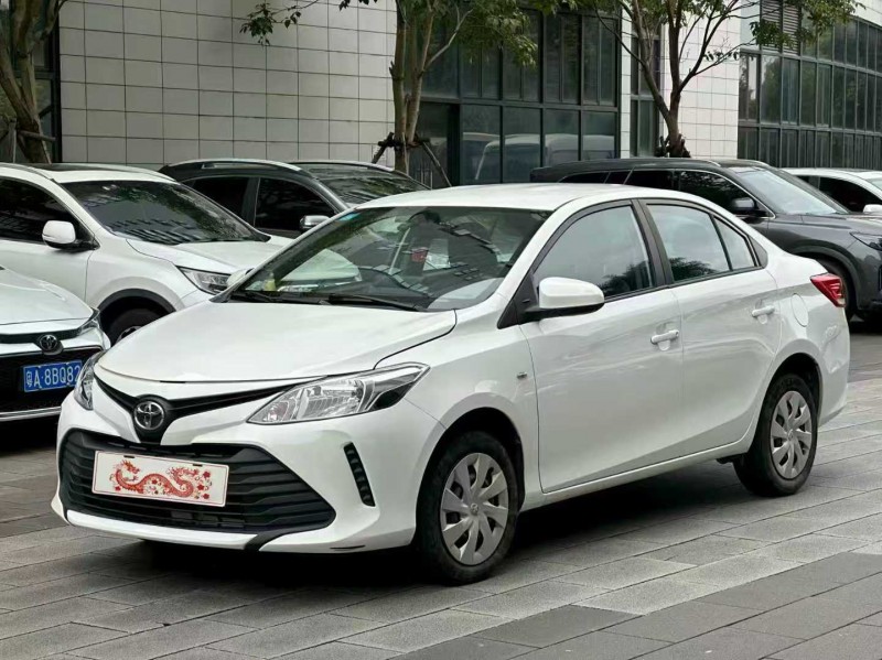 佛山19年丰田威驰3