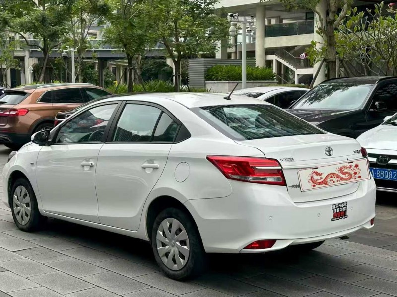 佛山19年丰田威驰7