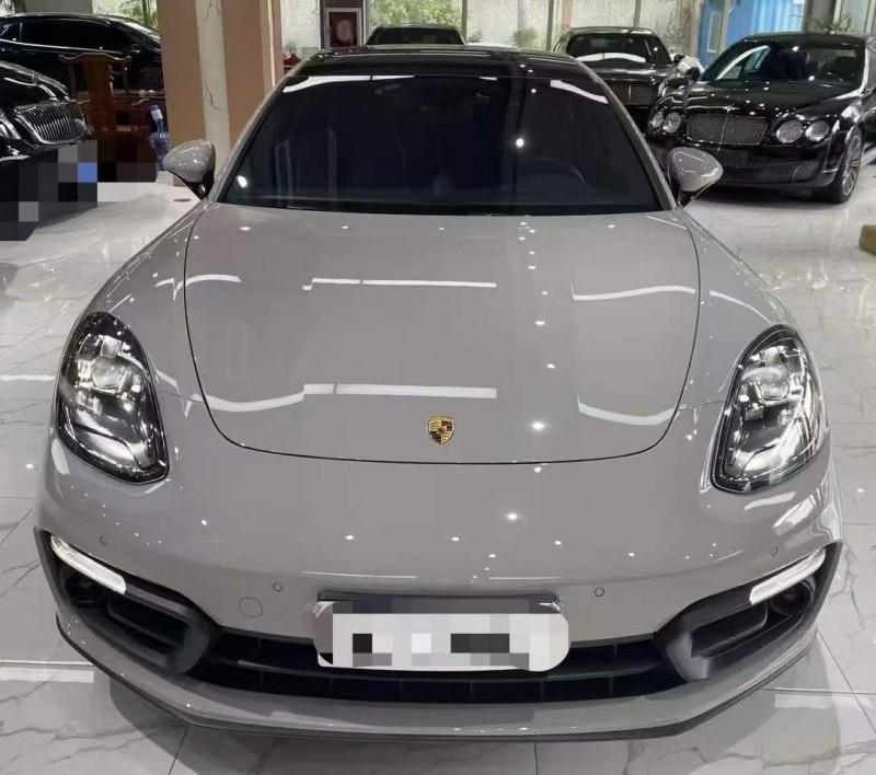深圳22年保时捷帕拉梅拉1