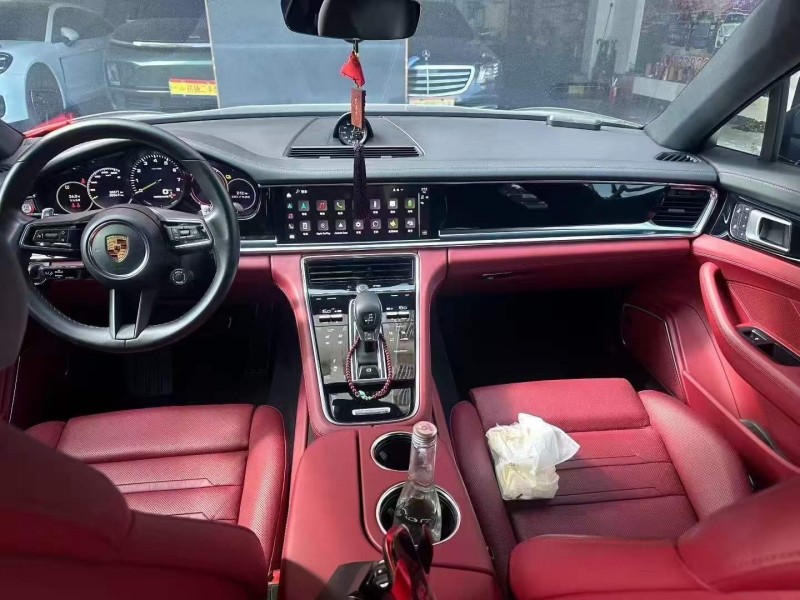 广州22年保时捷帕拉梅拉5