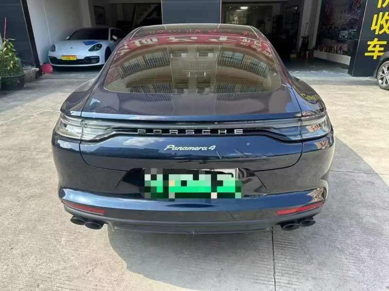 广州22年保时捷帕拉梅拉9