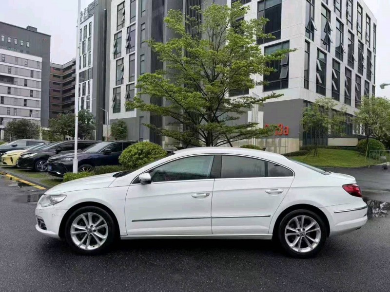 广州12年大众CC6
