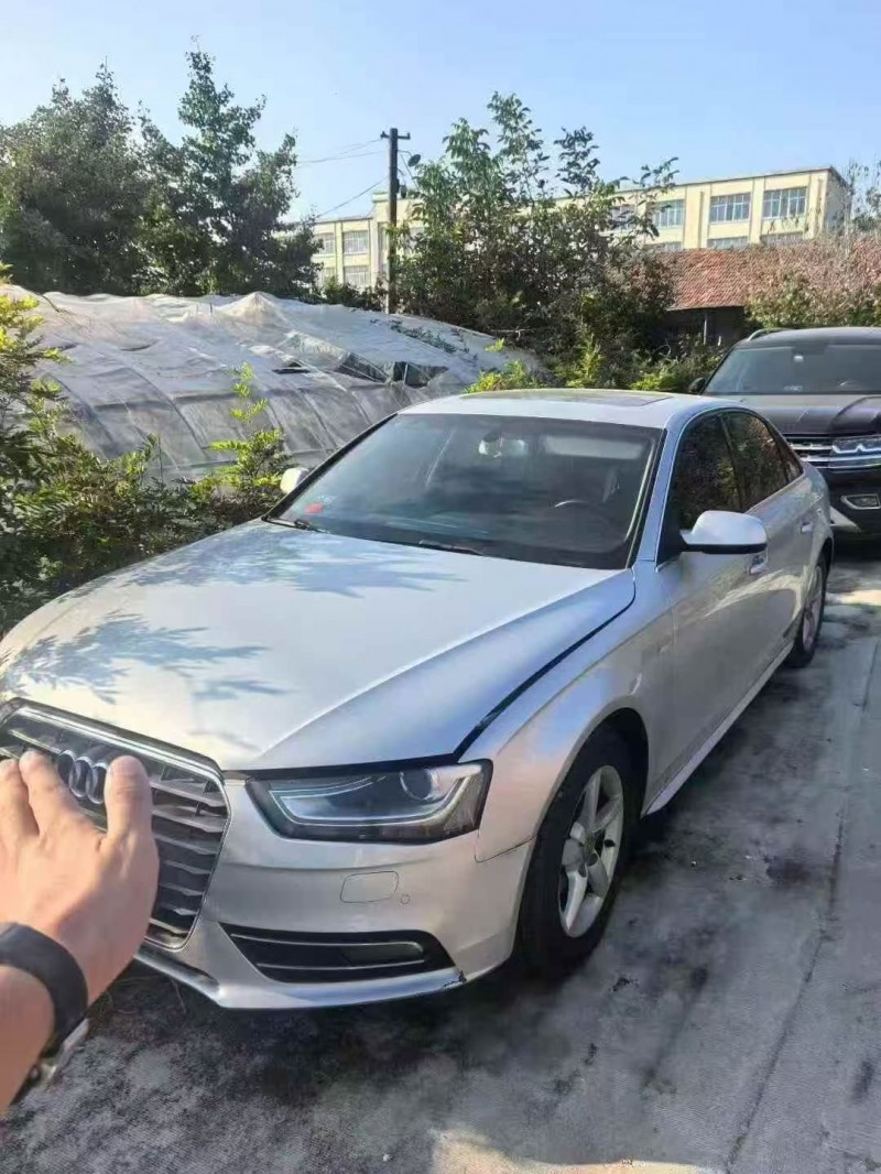 连云港15年奥迪A4L2