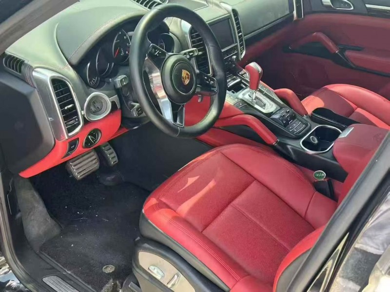 苏州15年保时捷卡宴3