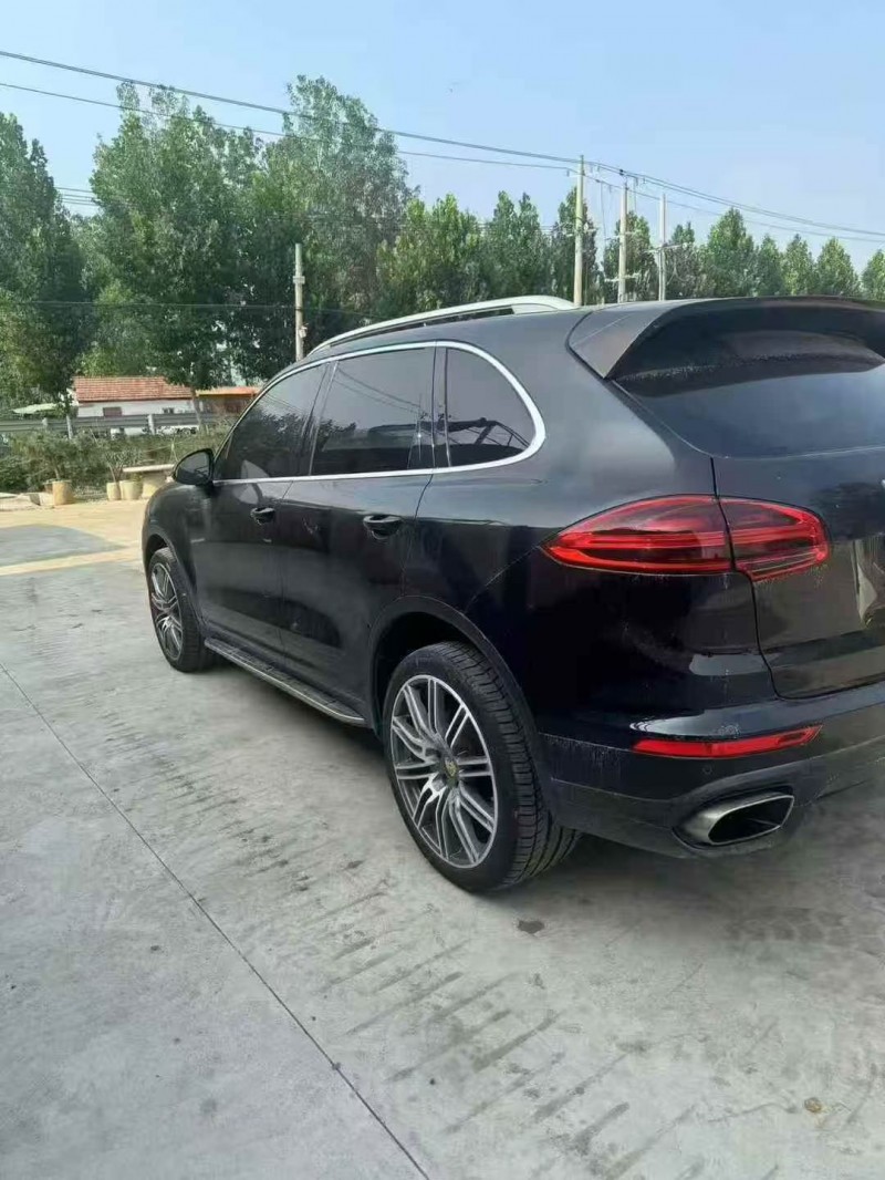 苏州15年保时捷卡宴5