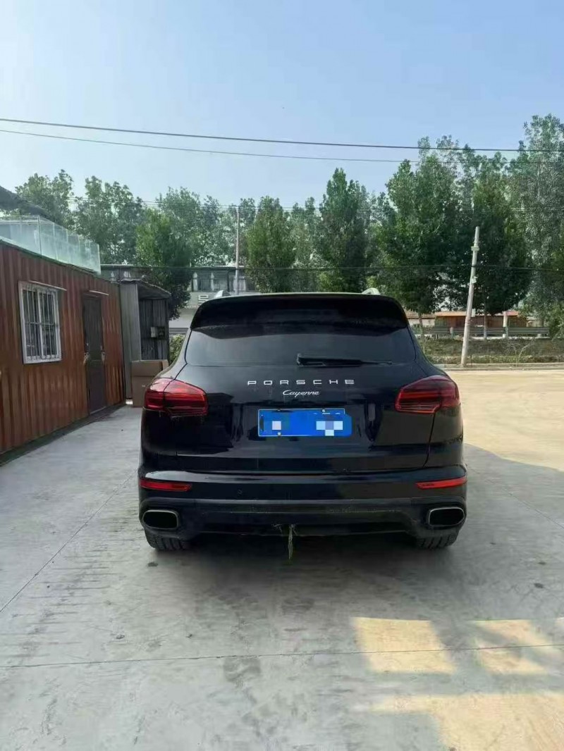 苏州15年保时捷卡宴7