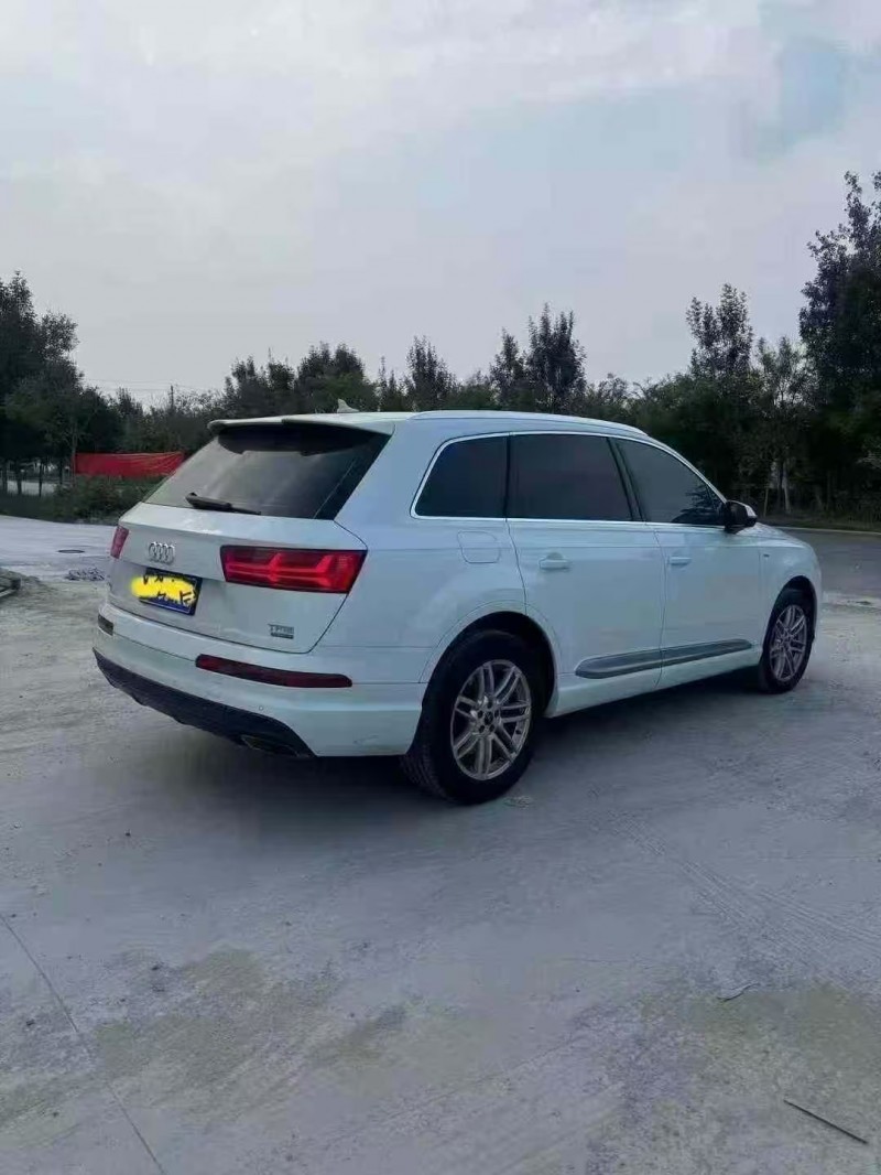 菏泽17年奥迪Q77