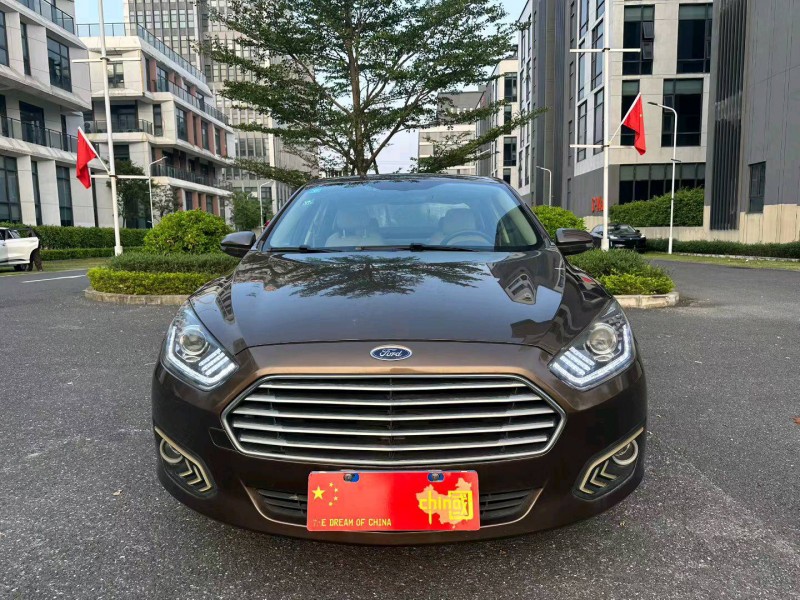 广州17年福特福睿斯1