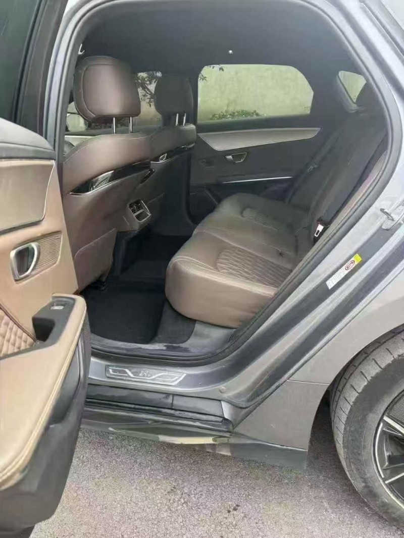 淮南22年比亚迪汉5