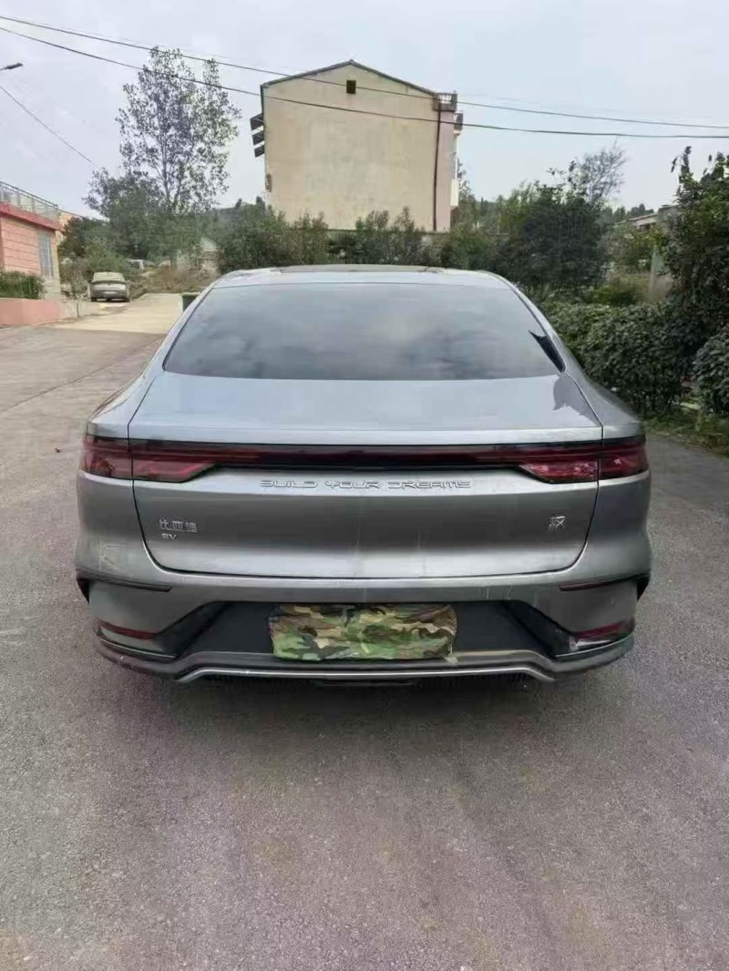 淮南22年比亚迪汉8