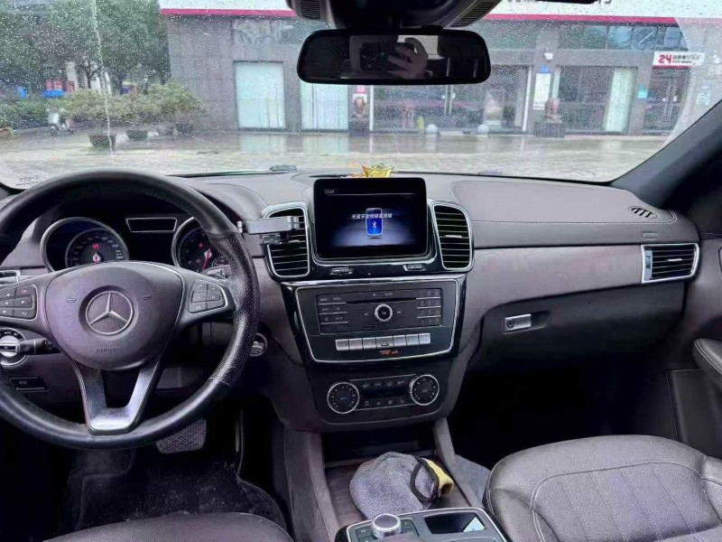 湛江18年奔驰GLE5