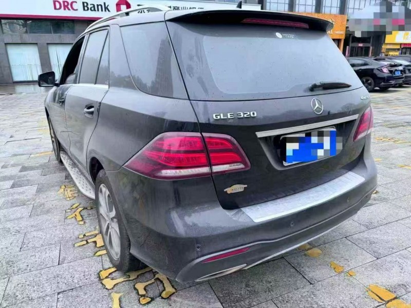 湛江18年奔驰GLE9