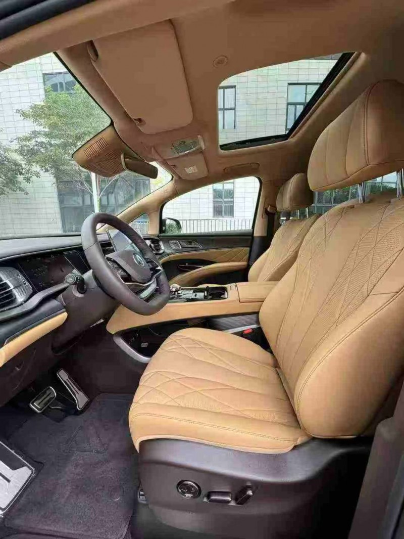 佛山25年腾势D94