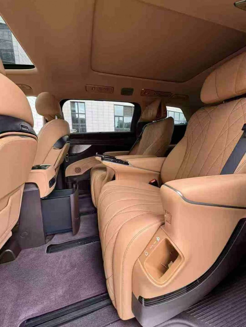 佛山25年腾势D96