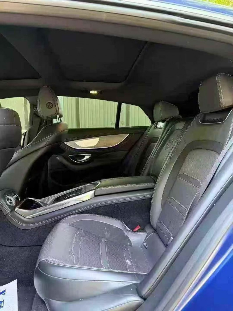 重庆20年奔驰AMG5