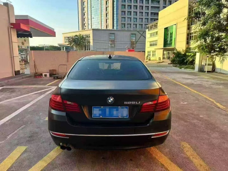 莆田14年宝马5系9