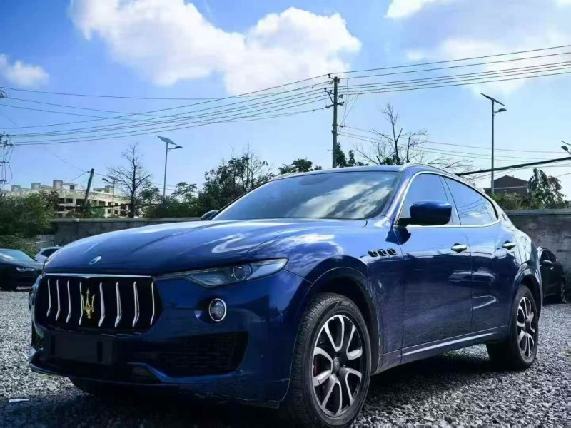 常德18年玛莎拉蒂Levante2