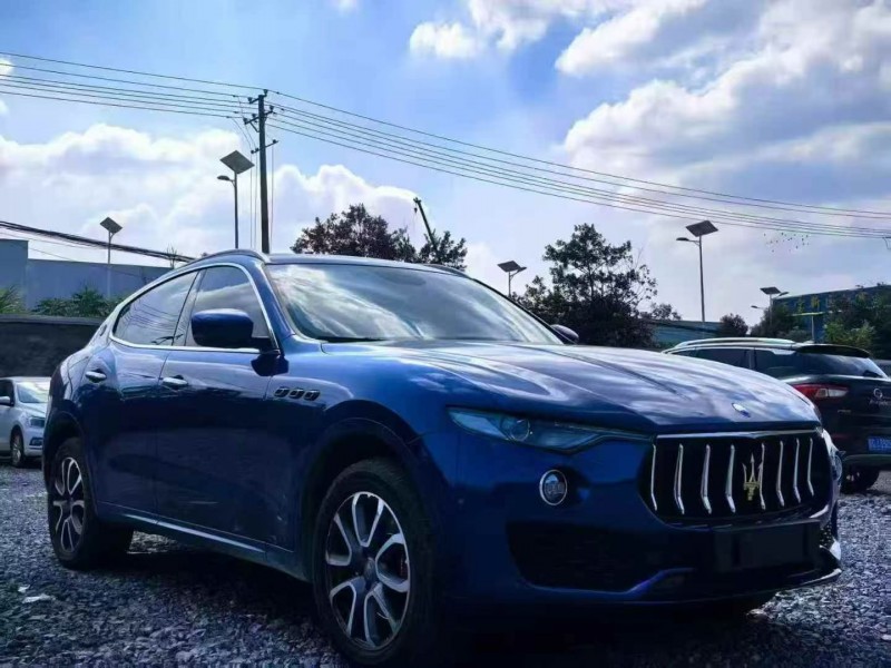 常德18年玛莎拉蒂Levante3