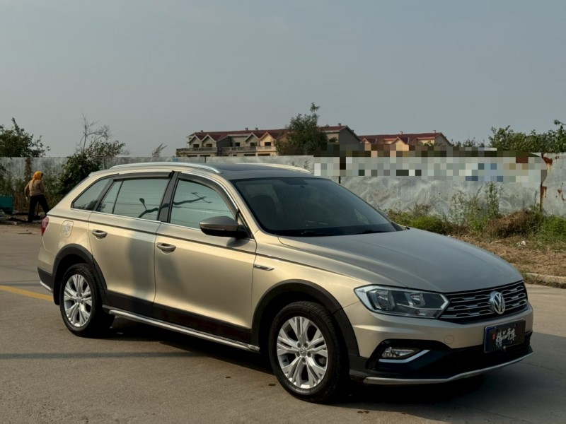 青岛17年大众蔚领3