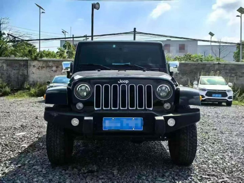 衡阳16年Jeep牧马人1