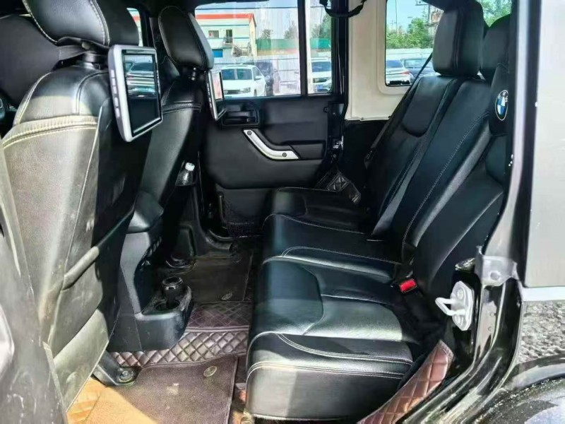 衡阳16年Jeep牧马人6