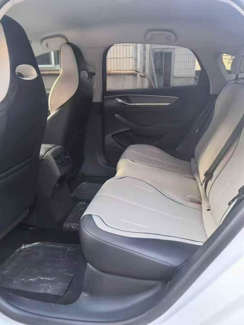 南平24年比亚迪驱逐舰5