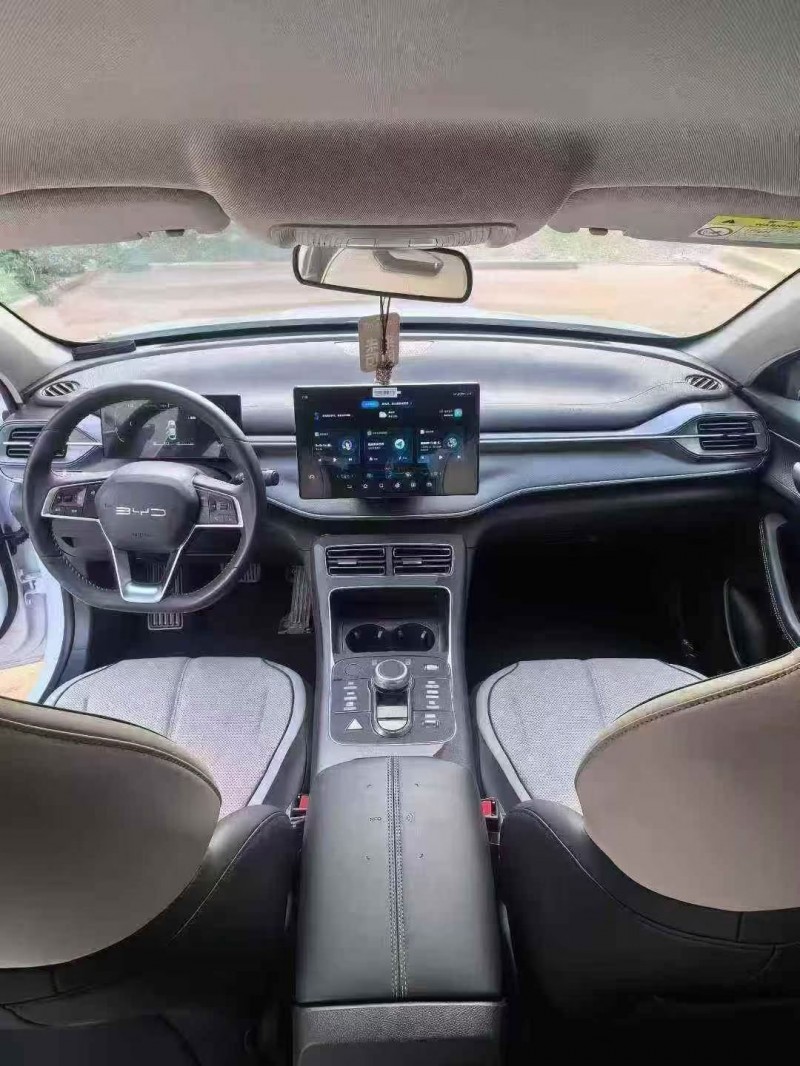 南平24年比亚迪驱逐舰6