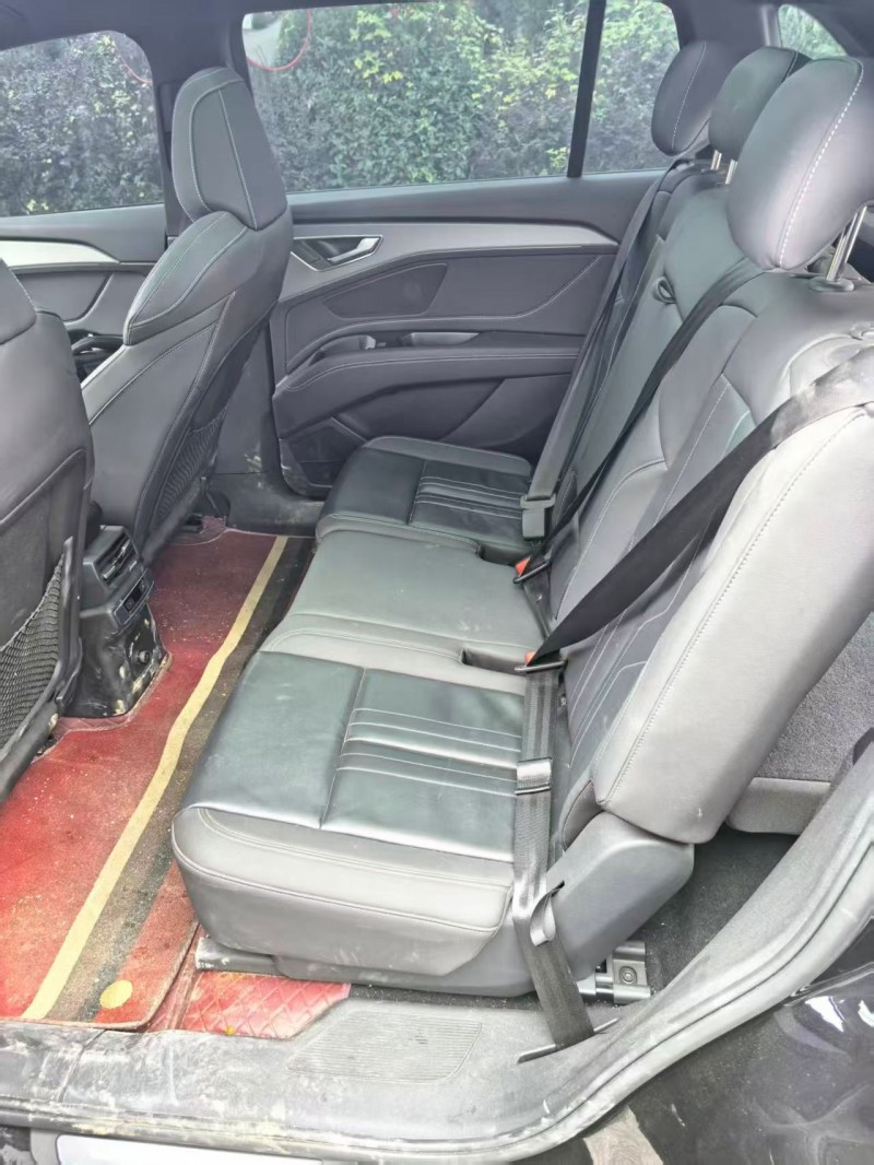 西安24年奥迪Q55