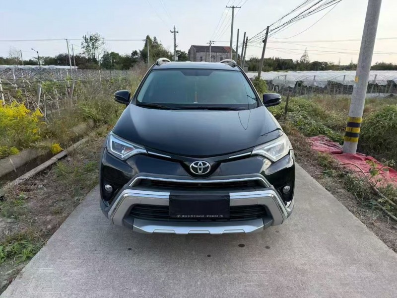 宁波19年丰田RAV41