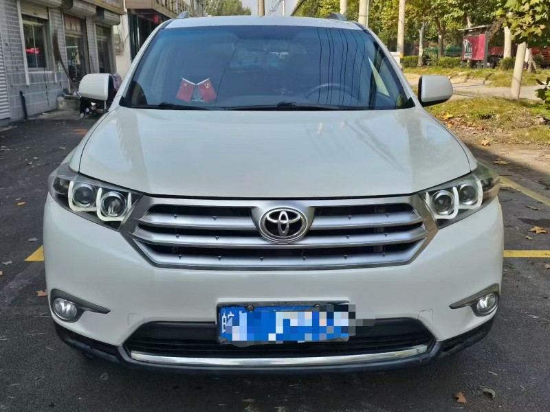 菏泽13年丰田汉兰达1