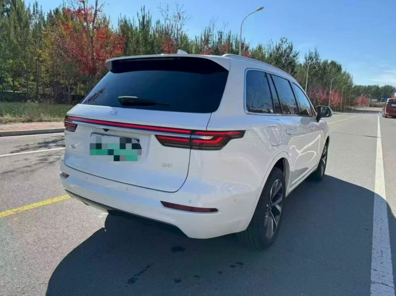 邯郸22年理想理想ONE8