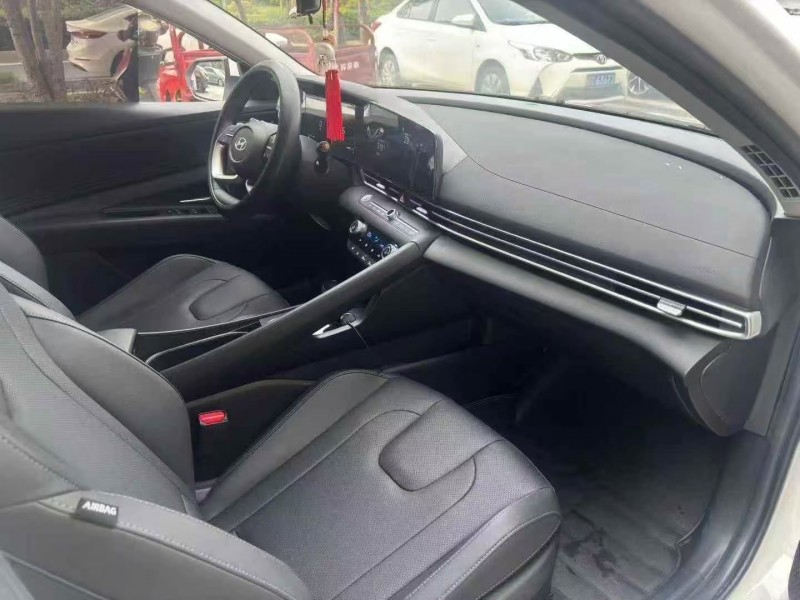 济宁25年现代伊兰特6