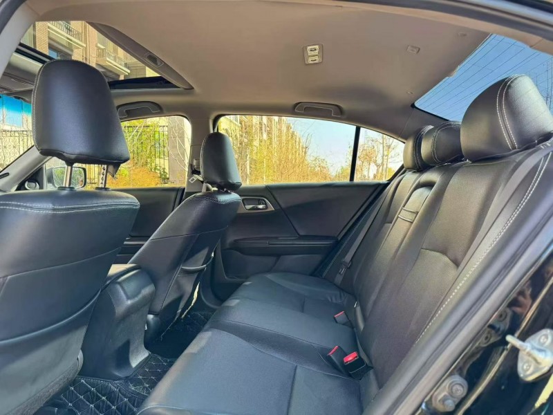 邯郸15年本田雅阁5