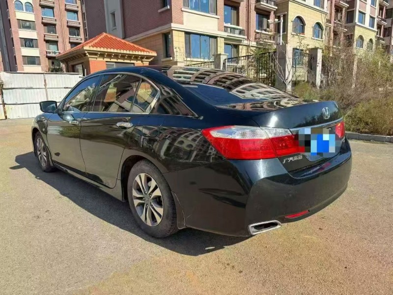 邯郸15年本田雅阁8