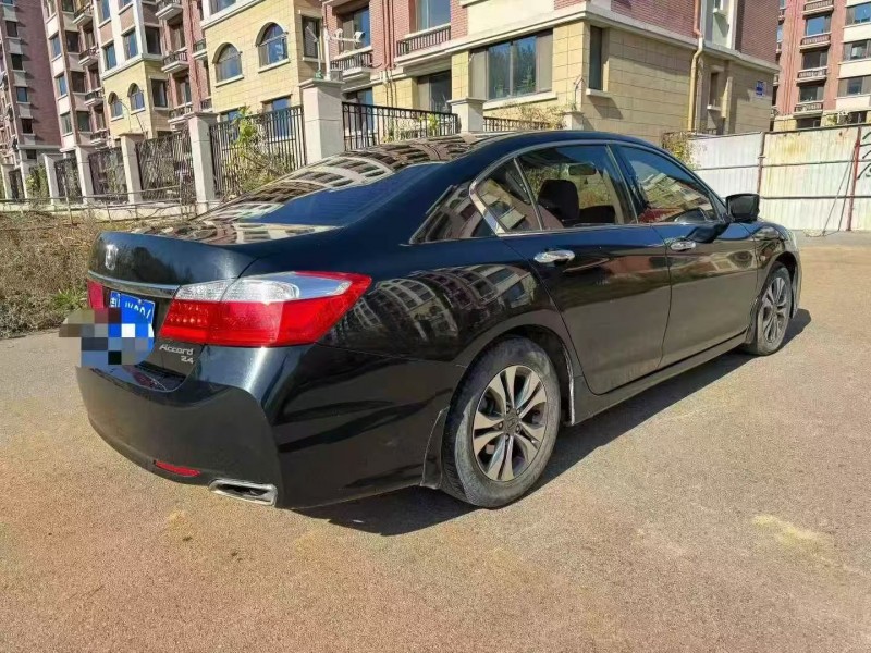 邯郸15年本田雅阁9