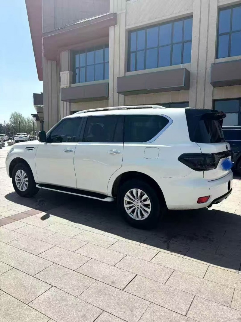 邯郸18年日产途乐7