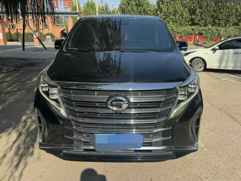 保定21年传祺M81